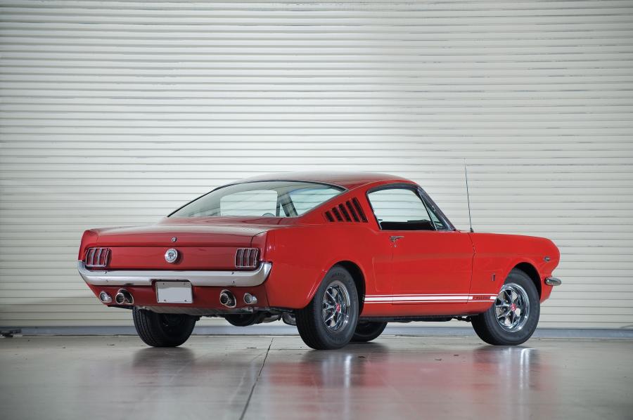  Ford Mustang GT K-Code Fastback 1966 года  (фото 6 из 6)